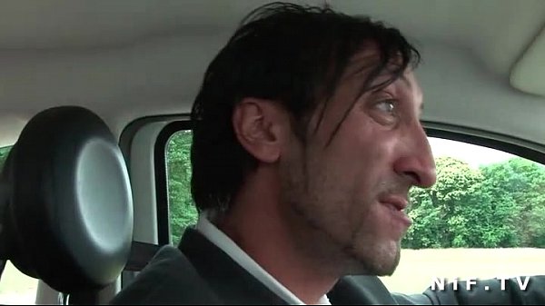 French blonde pays taxi driver with sex
