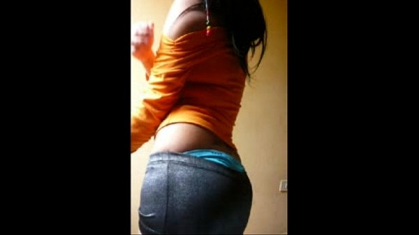 Kyakchera brunette softcore solo tease