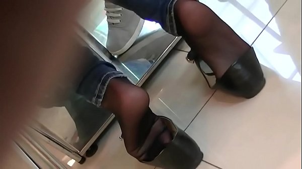Vitalio87 plays ballet shoes in nylon stockings