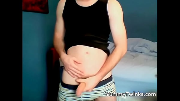 Twink Aaron joins two gay boys for a masturbation threesome