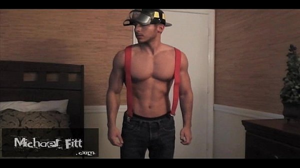 Michael Fitt jacks off in college dorm room