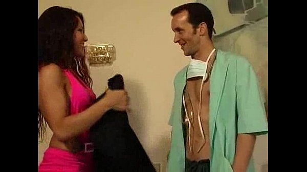 Docteur G Anal Fisting Brunette Creampie