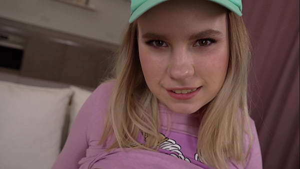 Alien Shultz Fucks Chubby Blonde Girl with Big Cock in Doggystyle and Facesitting