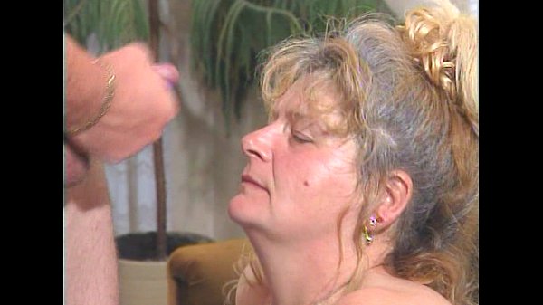 More Free Porn - Julia Reaves Fucks Horny German Women Pussy