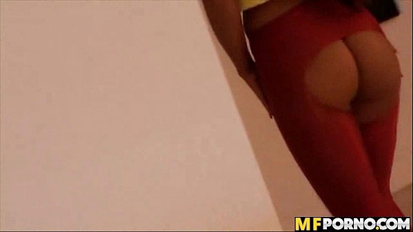 Latina teen gf Gianna Nicole rides in POV