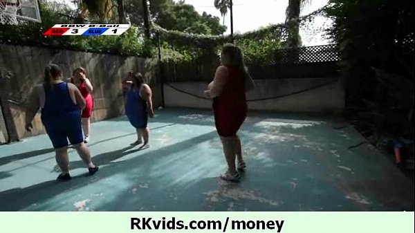 Teen girl sells sex for money with Medapascal