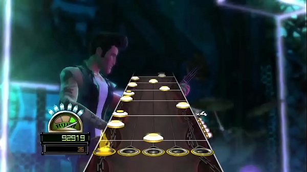 Ian Theos plays Panic bass on Guitar Hero IV