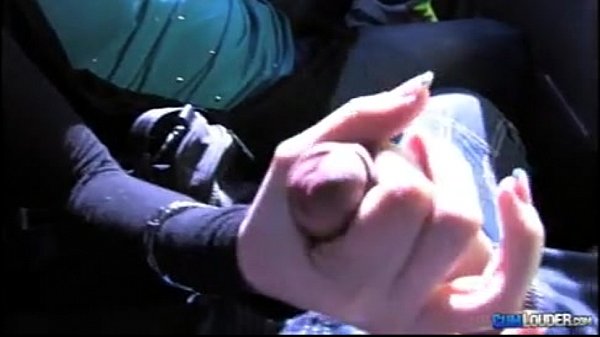 Spanish Amateur Blowjob in a Car