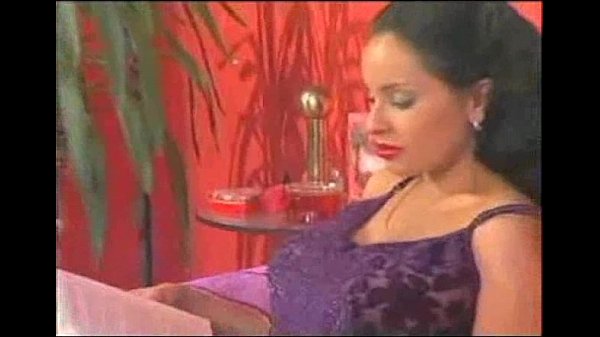 Latina licks pussy better than cum