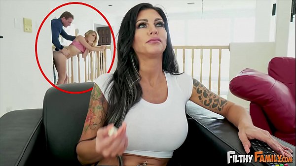 Blonde stepdaughter Anastasia Knight gets intimate with her new step dad Ryan Mclane