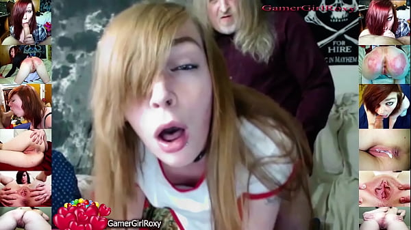 GamerGirlRoxy deepthroats husbands big cock