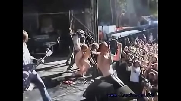 Couple Fucking Live On Stage Brunette Exhibitionist Outdoor Hardcore Pussyfucking
