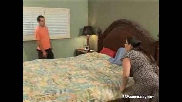 Busty milf Devyn Devine sucks young cock
