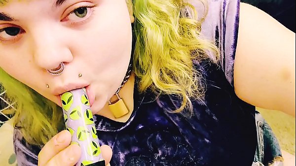 Goth bbw Acidichermits rough pussyfucking solo POV