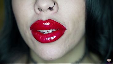 Latina bimbo Jasmine Dark gives max loads deepthroat blowjob