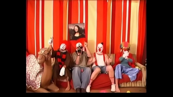 Mac2Nite's Kelly Blindfolded Clown Porn Scene