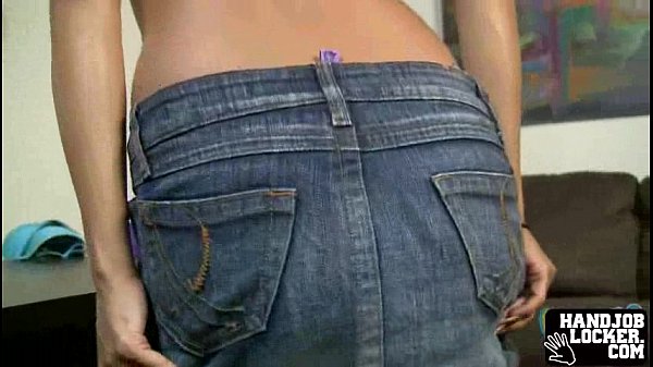 Euro brunette Handyjax84 masturbates and gives handjob