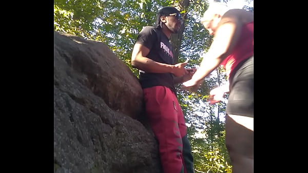 Kali Kakez Public Blowjob in South Bronx Caught on Camera