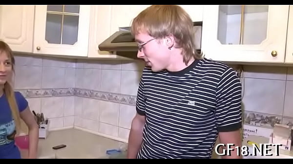 Russian girlfriend gets pussyfucked by boyfriend