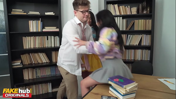 Daphne Klyde and Maria Wars in a study room threesome