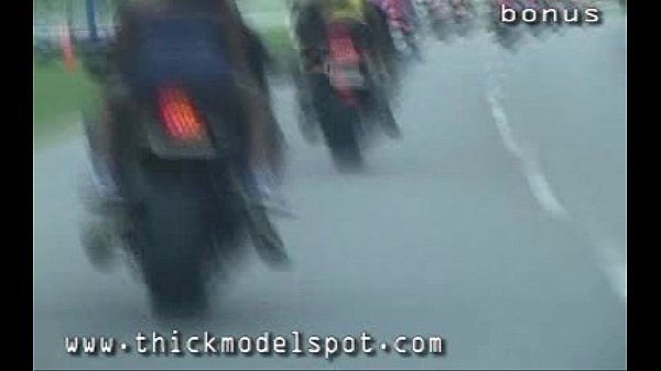 black girls freak show with asslova69 and ebony striptease on a bike