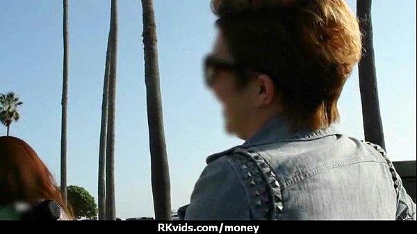 Teen girl gets paid for perfect blowjob as a prelude