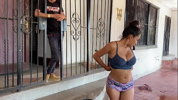 Latina sucks big cock until he comes in her mouth