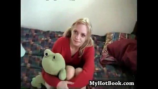 Lisa Parks creampie cumshot on her tight blonde teen body