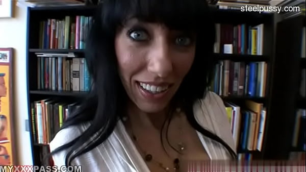Xatuy67 and Alia Janine share 18 yo deepthroat creampie