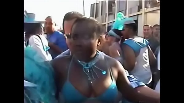 Ebony dancehall twerking at Miami Carnival Reloaded I with Thejadedcynic
