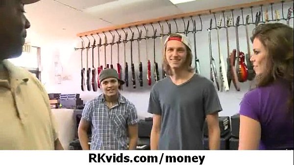 Teen girl gets paid for sex with Medapascal