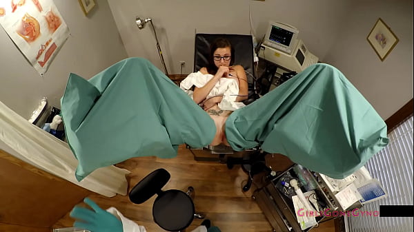 Katie St Ives & Lilith Rose Watch As Doctor Tampa Gives Donna Leigh A Hitachi Orgasm During Her Student Physical Exam