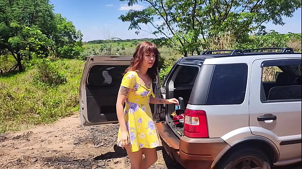 Luna Olvr gets fucked by aquele mano machado's huge cock while camping with her step-sister Carmona