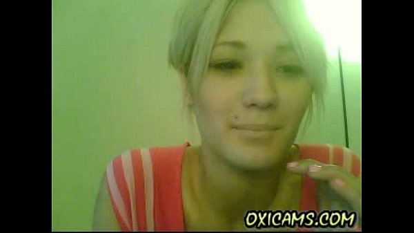 Exgf gives boyfriend blowjob on webcam during hardcore sex