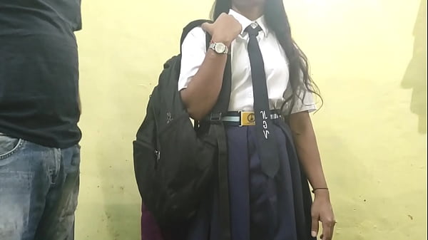 Mumbai Ashu Desi student fucked by teacher Rishi