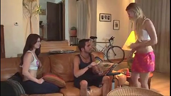 Kris Slater's stepdaughter changes flat tire then seduces him