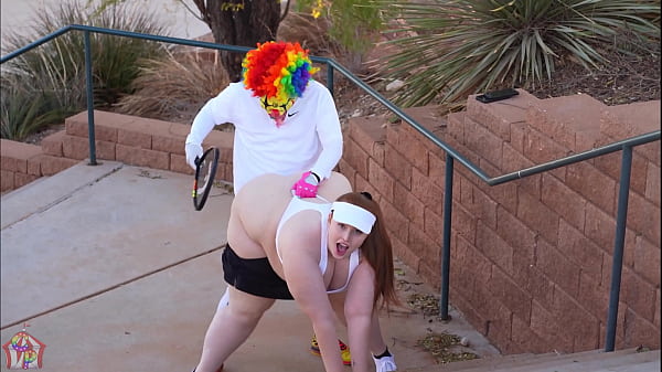 Mia Dior and Cali Caliente fuck Gibby The Clown outdoors