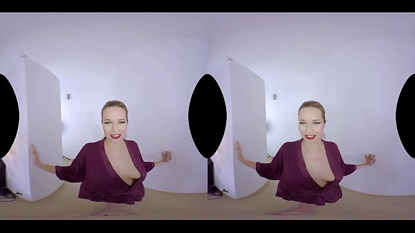 Nikky Dream anal in fishnet vr
