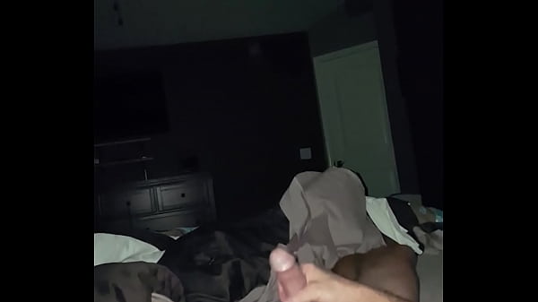 Gearjmr's Amateur Mature Cam Girl Oiled Masturbation Voyer Early Morning Releaf