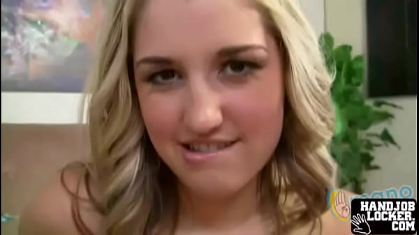 Blonde pornstar Handyjax84 big tit handjob