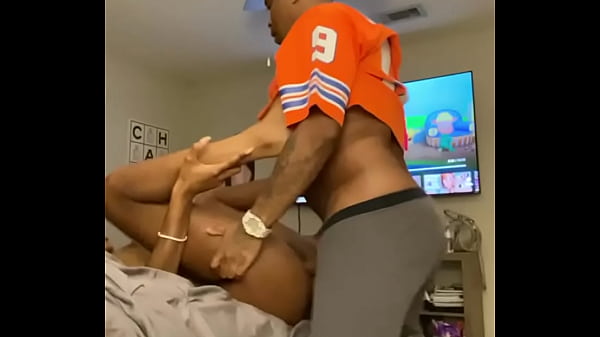 Slimpetitee and RichDaPiper Fucking on Ebony Milf's Best Friend's Bed
