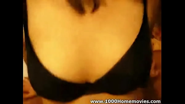 Young brunette teen amateur blowjob homemade cumshot