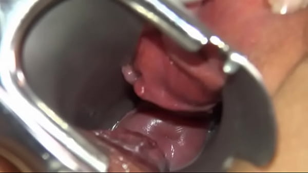 Lizupicue gets camera deep in her vagina