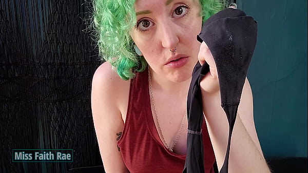 Miss Faith Rae humiliates loser with sweaty ass-spreading and armpit licking POV instructions