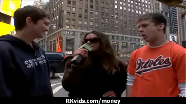 Medapascal teen pays for sex with hooker