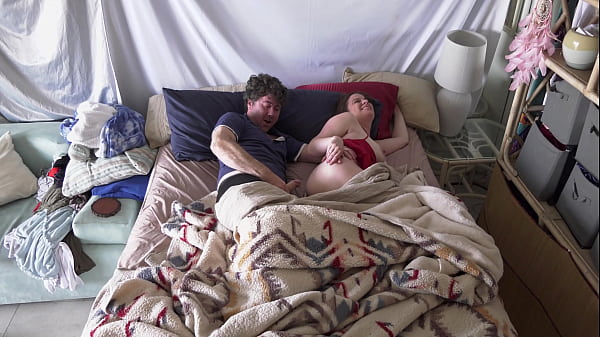 Stepmom Erin Electra gets anal from stepson in bed
