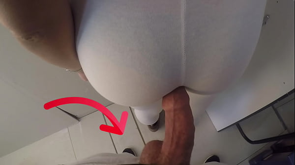 Latina girl flashes big ass on train and gets fucked by stranger