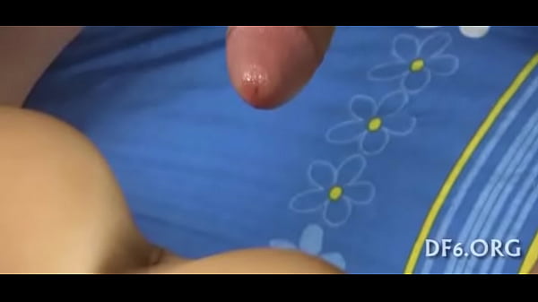 Teen virgin gets fucked for the first time