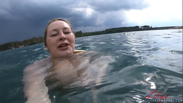 Lilydreamboobs huge tits in public bikini