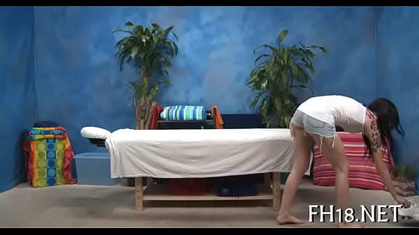 Meximalejo seduces her masseur and gets her teen ass and cunt banged